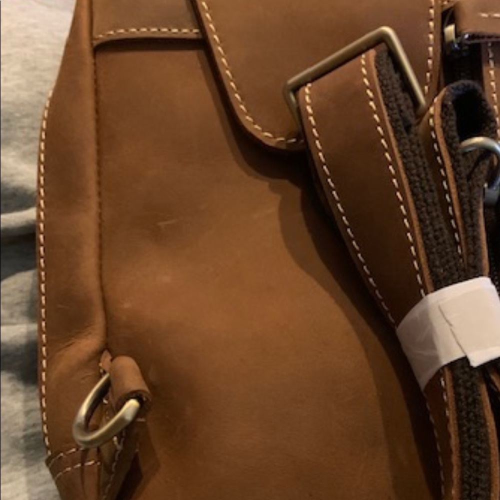 Alexandre Leon mans side bag